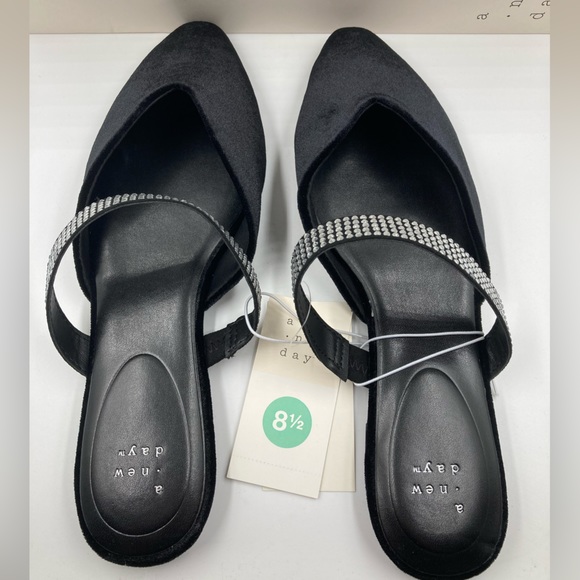 A New Day Maxine Flats Shoes Black Velvet Size 8.5 Rhinestones Memory Foam - Picture 4 of 7